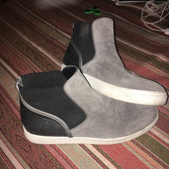 Sam Edelman Shoes - Sam Edelman high top sneaker